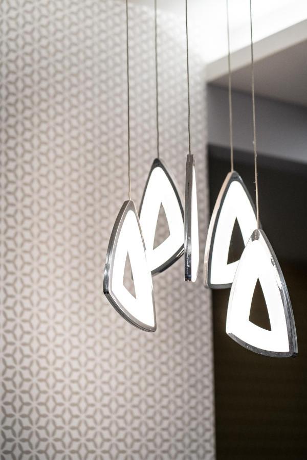 Attila Luxury Apartment セゲド エクステリア 写真